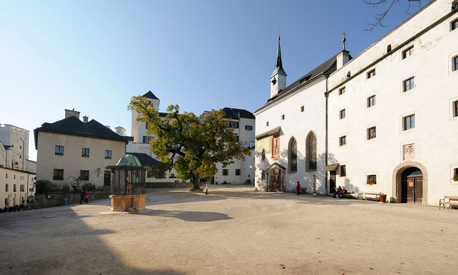Das Foto ist ausschlie�lich f�r PR- und Marketingma�nahmen der SALZBURGER BURGEN UND SCHL�SSER BETRIEBSF�HRUNG - M�NCHSBERG 34 - 5020 SALZBURG - �STERREICH zu verwenden. Jegliche Nutzung Dritter muss mit dem Bildautor G�nter Standl (www.guenterstandl.de) - (Tel.: 00491714327116) gesondert vereinbart werden.