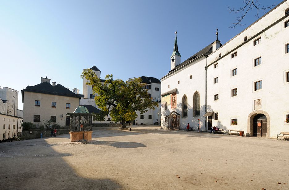 Das Foto ist ausschlie�lich f�r PR- und Marketingma�nahmen der SALZBURGER BURGEN UND SCHL�SSER BETRIEBSF�HRUNG - M�NCHSBERG 34 - 5020 SALZBURG - �STERREICH zu verwenden. Jegliche Nutzung Dritter muss mit dem Bildautor G�nter Standl (www.guenterstandl.de) - (Tel.: 00491714327116) gesondert vereinbart werden.