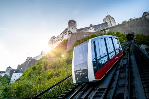 Bahn 1