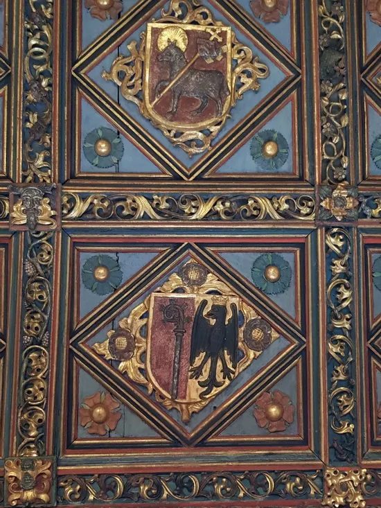 Wappen_Decke_Goldene_Stube_-_Brixen_und_Chiemsee.jpg