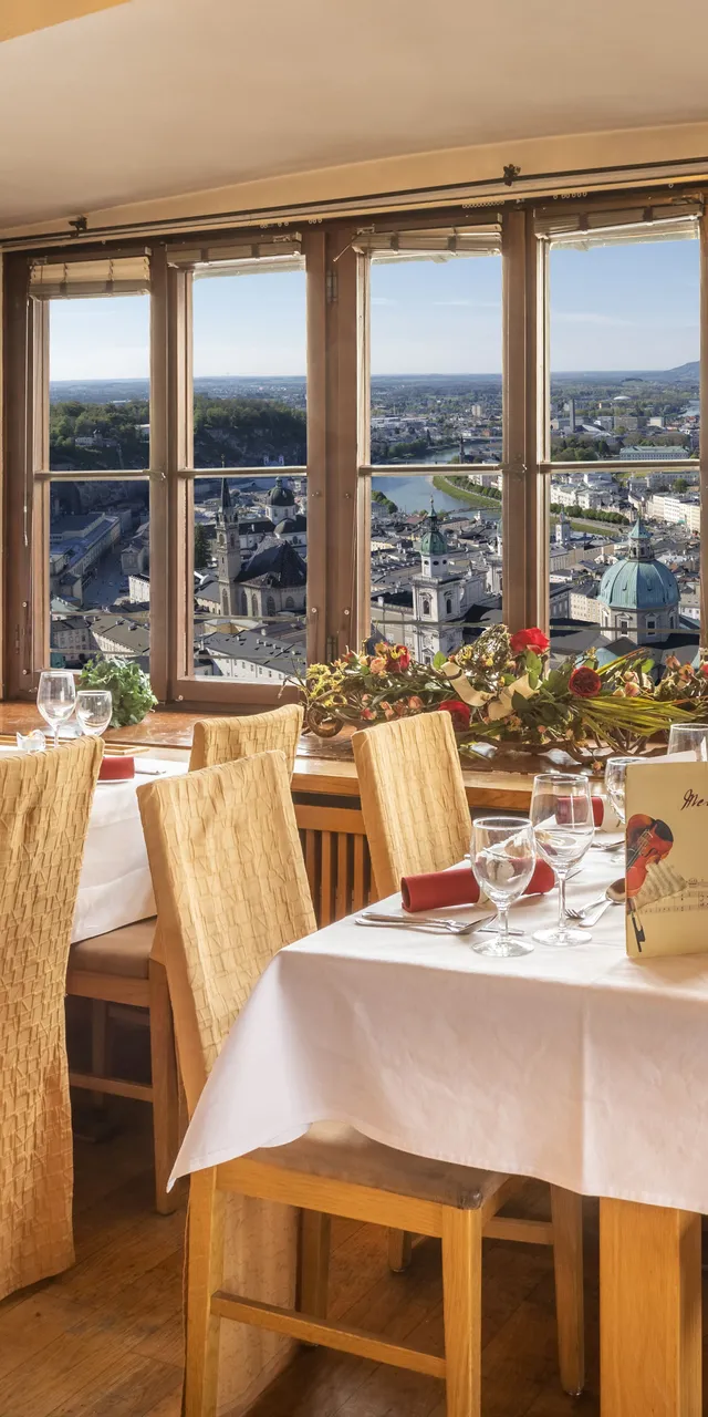 Dinner & Konzert auf der Festung
