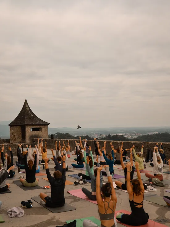 Pop_Up_Yoga_x_Festung_Juli_2024_2.jpg